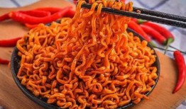 火鸡方便面爆料视频,揭秘网红美食背后的故事