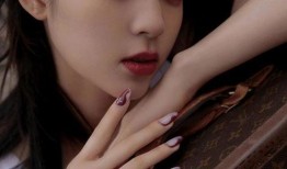 杨紫欧阳娜娜最新爆料,揭秘娱乐圈幕后故事